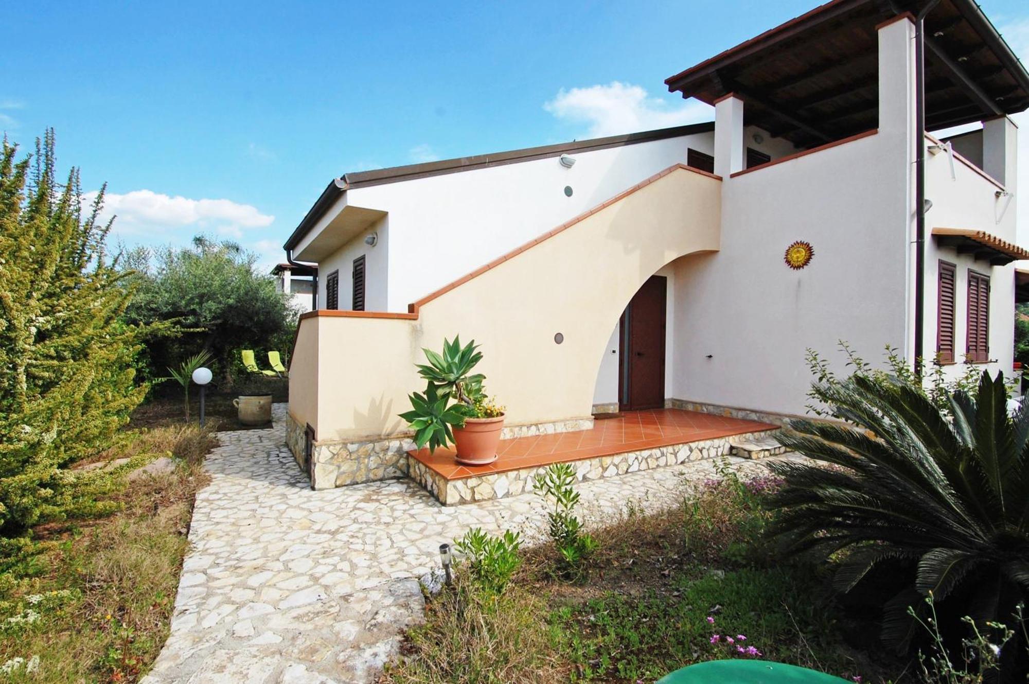 Sole Mare Deluxe Villa Campofelice Di Roccella Exteriör bild
