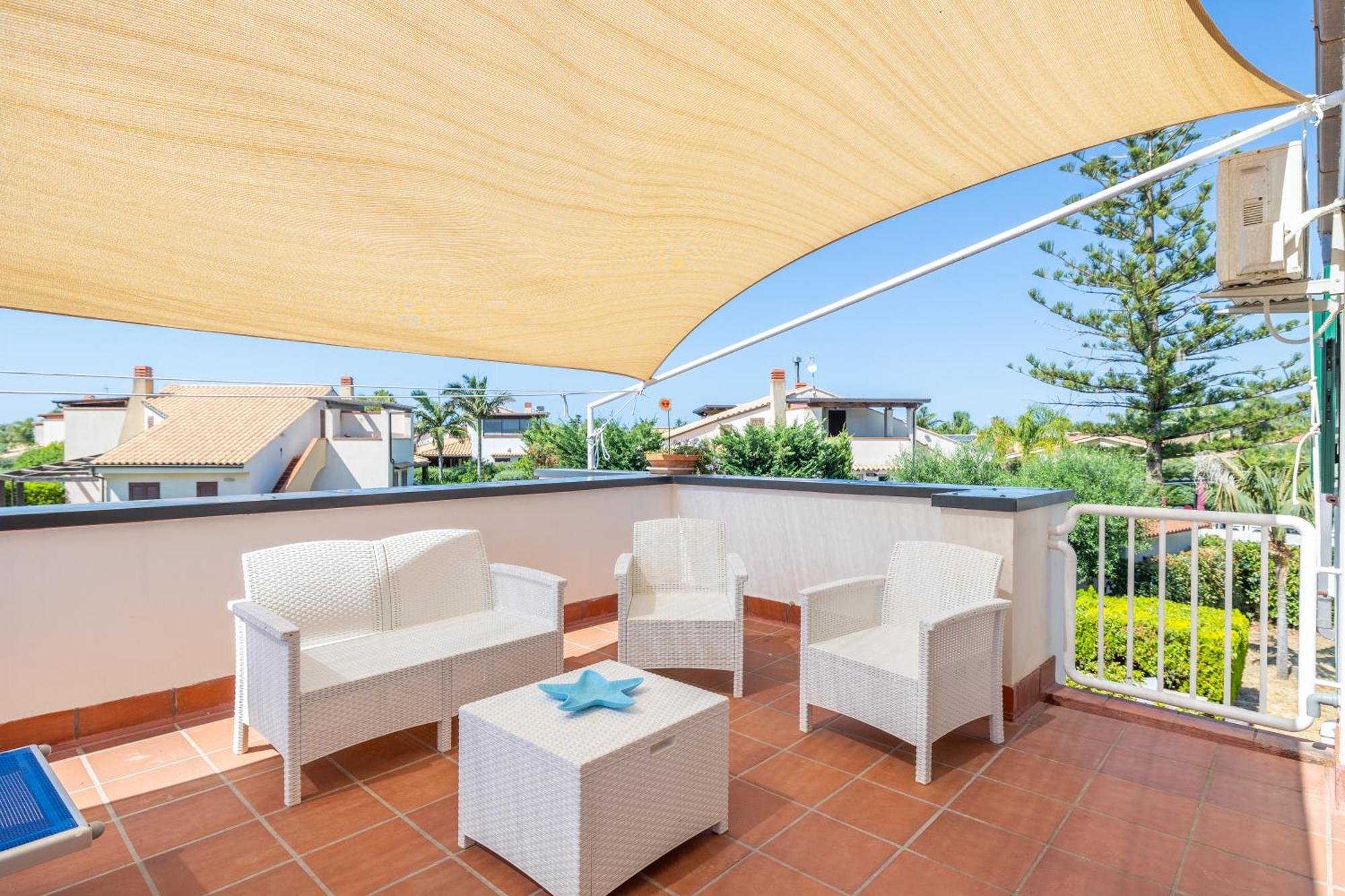 Sole Mare Deluxe Villa Campofelice Di Roccella Exteriör bild