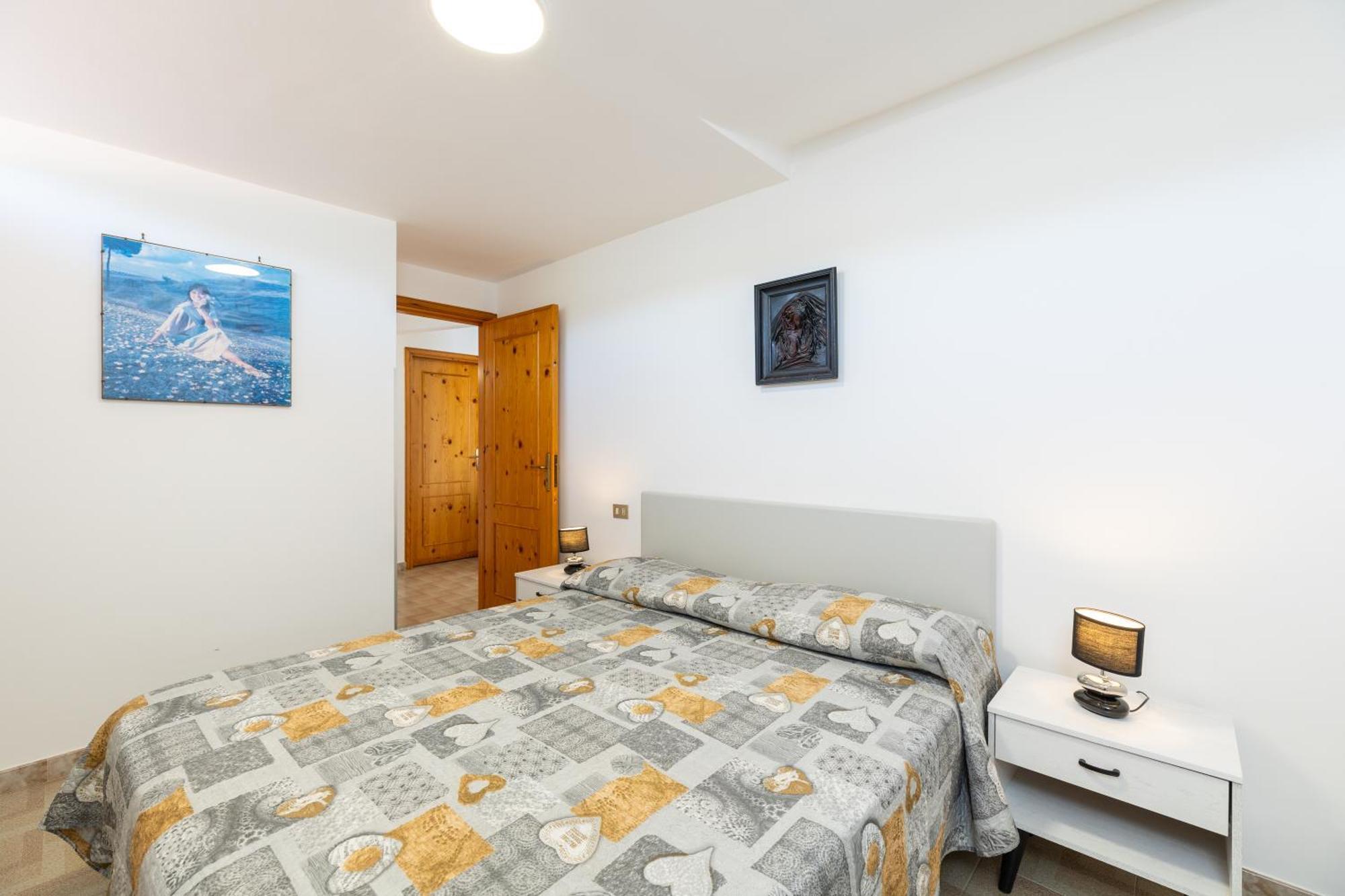 Sole Mare Deluxe Villa Campofelice Di Roccella Exteriör bild
